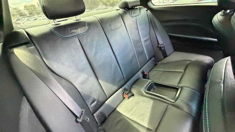 Used 2018 BMW M2 w/ Executive Package RWD image 8