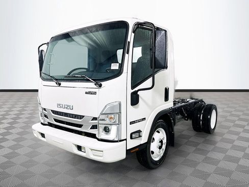 New 2026 Isuzu NPR RWD image 19