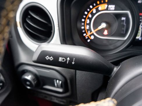 Used 2024 Jeep Wrangler Willys image 24