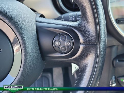 Used 2011 MINI Cooper Hardtop FWD image 13