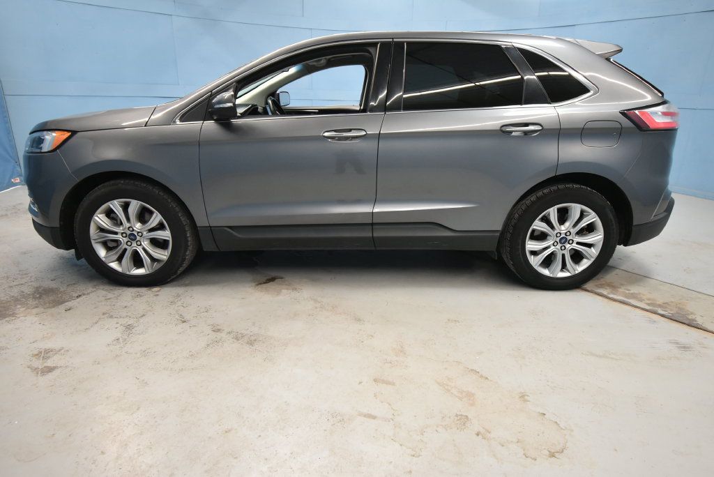 Used 2022 Ford Edge Titanium w/ Equipment Group 301A AWD/4WD image 35