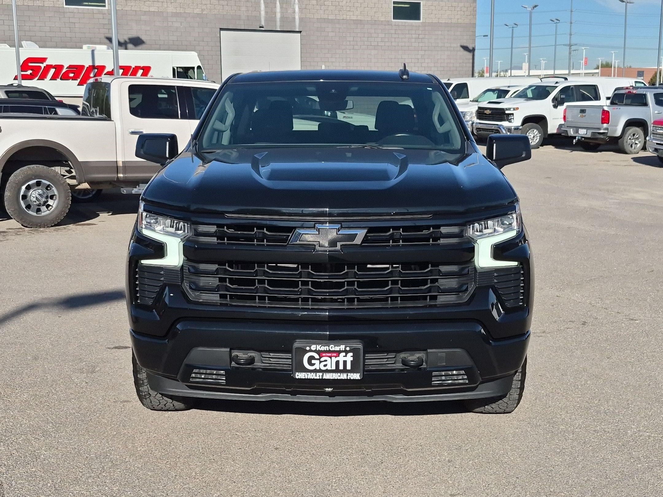 Used 2023 Chevrolet Silverado 1500 RST w/ Z71 Off-Road Package AWD/4WD image 9