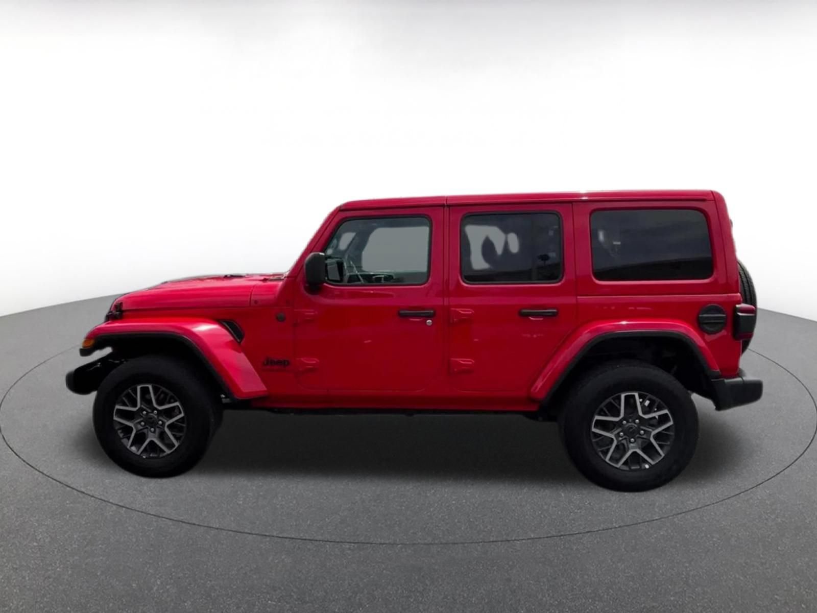 Used 2025 Jeep Wrangler Unlimited Sahara AWD/4WD image 6