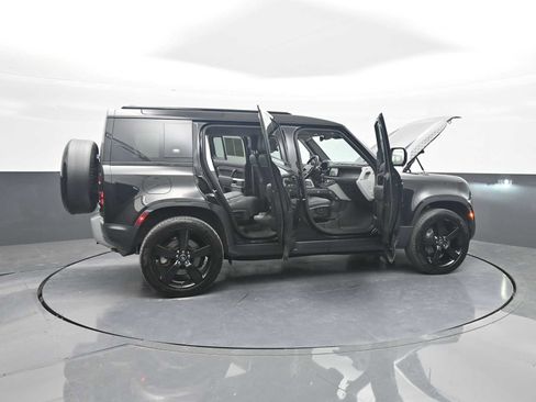 Used 2023 Land Rover Defender 110 SE AWD/4WD image 46