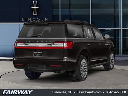 Used 2020 Lincoln Navigator Reserve w/ Equipment Group 208A Reserve AWD/4WD image 2