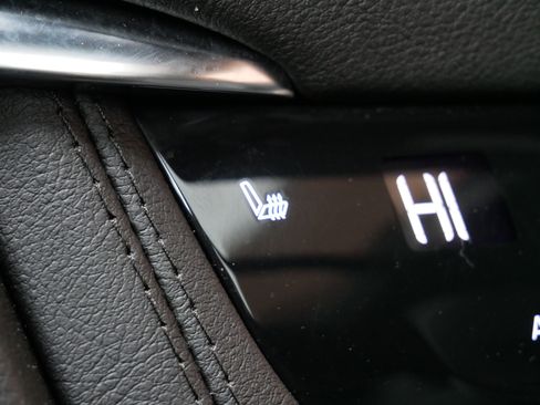 Certified 2023 Cadillac XT5 Premium Luxury w/ Technology Package image 20