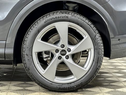 New 2025 Audi Q5 Prestige image 23