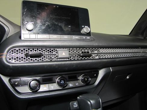 Certified 2023 Honda HR-V Sport image 7