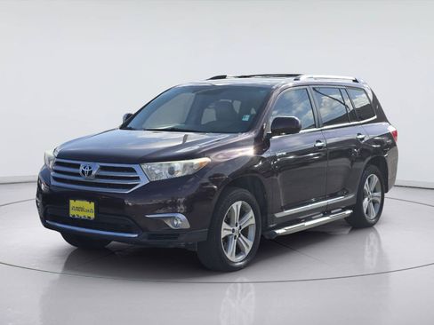 Used 2013 Toyota Highlander Limited FWD image 1