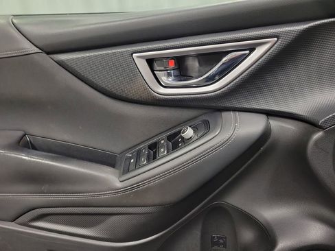 Used 2020 Subaru Forester Premium image 20