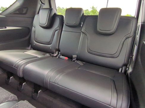 New 2025 Nissan Armada PRO-4X image 29