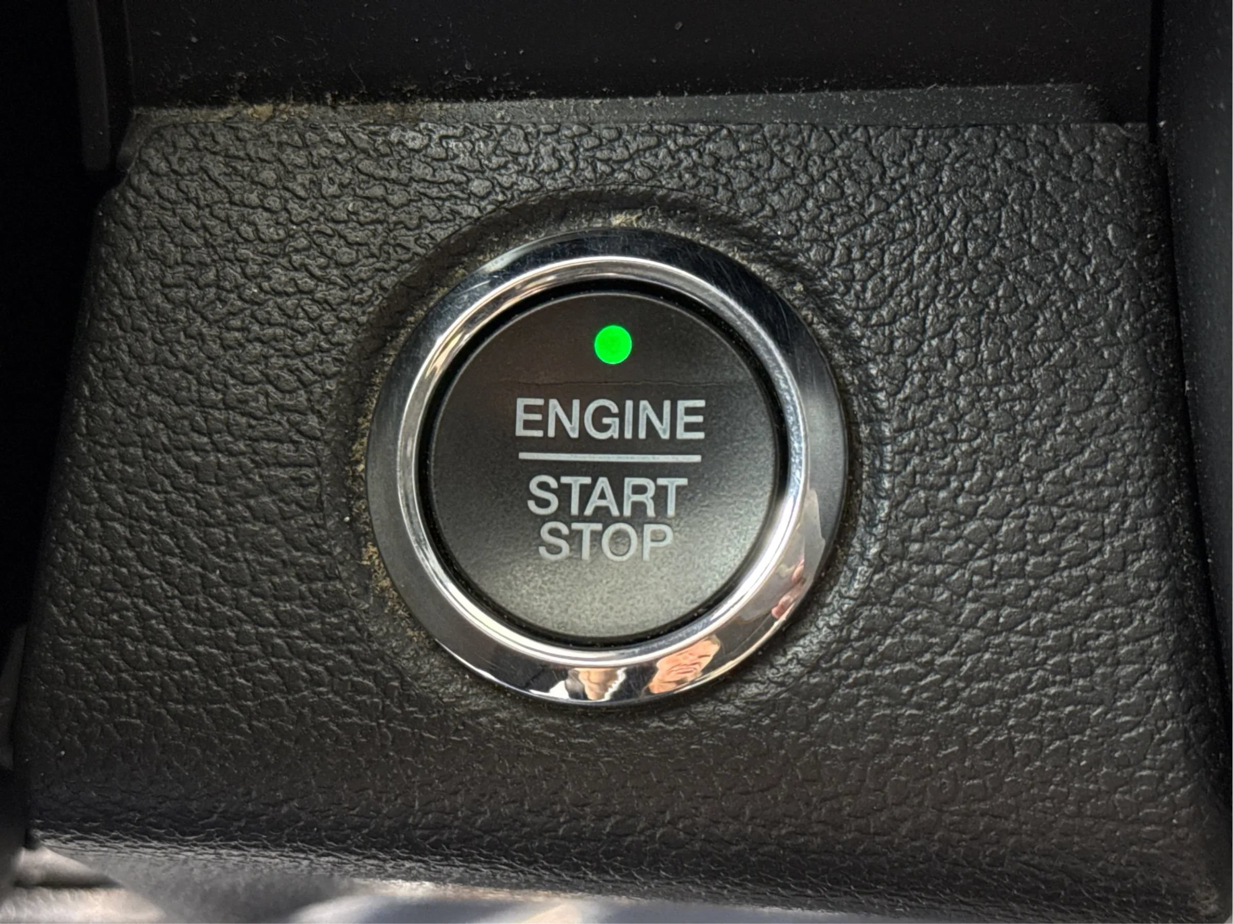 Used 2018 Ford F150 Lariat w/ Equipment Group 502A Luxury AWD/4WD image 38
