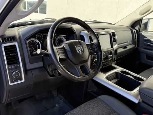 Used 2019 RAM 1500 Big Horn image 18