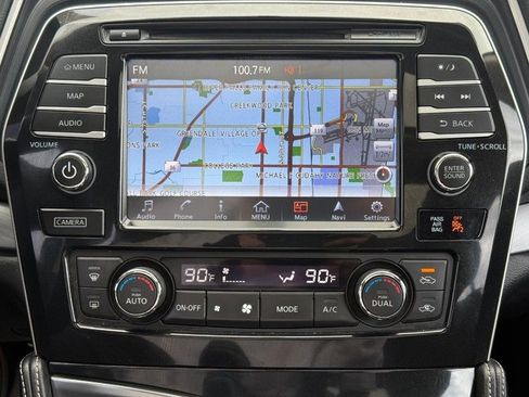 Used 2017 Nissan Maxima 3.5 SL image 22