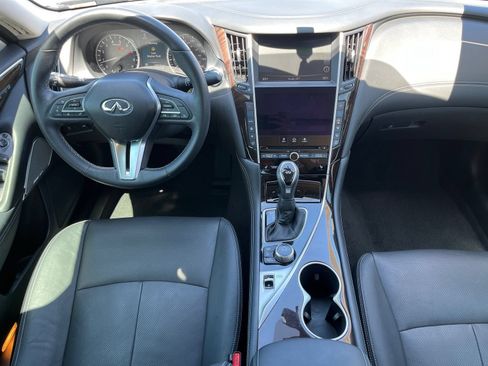 Used 2018 INFINITI Q50 Luxe w/ Sensory Package (Luxe) RWD image 12