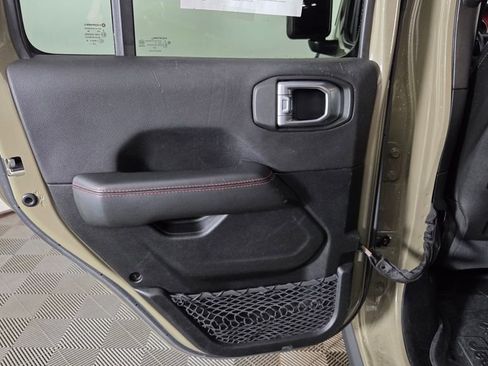 Used 2020 Jeep Gladiator Rubicon w/ Dual Top Group image 28