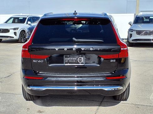 Certified 2023 Volvo XC60 B5 Plus w/ Protection Package Premier image 6