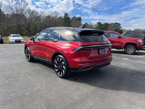 New 2026 Lincoln Nautilus Reserve w/ Jet Appearance Package image 4