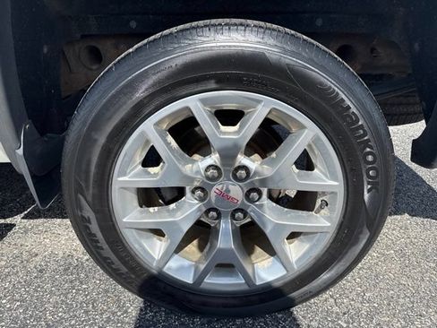 Used 2018 GMC Sierra 1500 SLT w/ SLT Premium Package AWD/4WD image 12