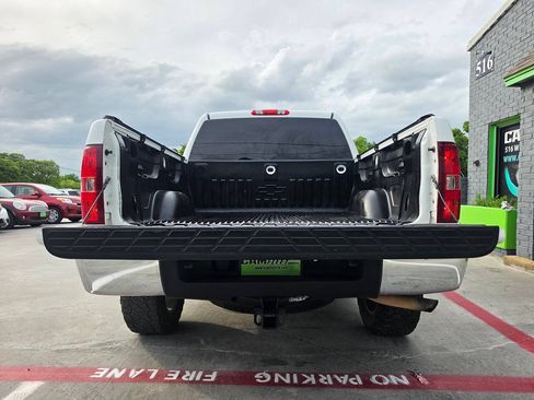 Used 2013 Chevrolet Silverado 1500 LT AWD/4WD image 19
