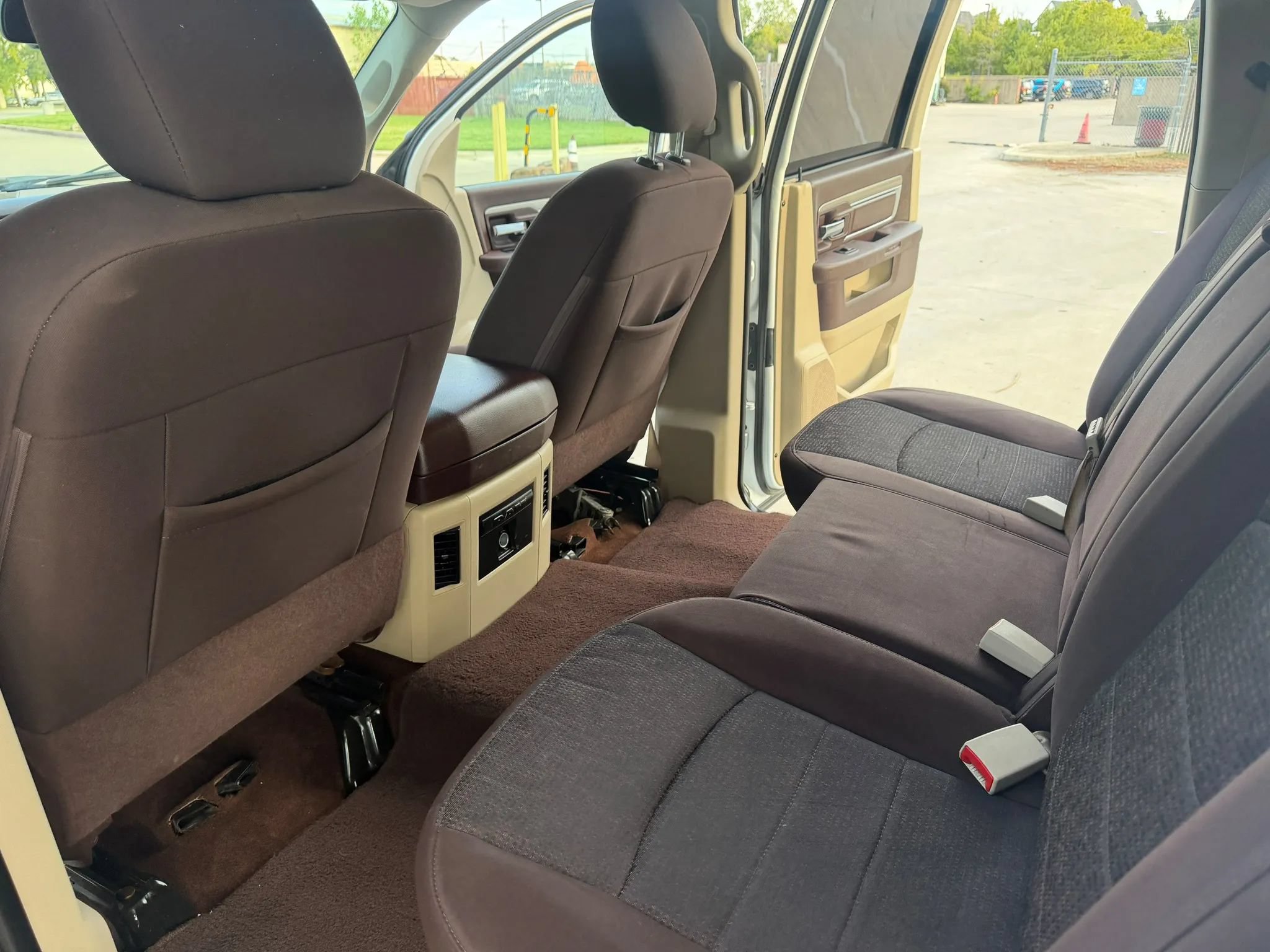 Used 2014 RAM 1500 Lone Star RWD image 31