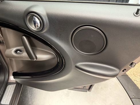 Used 2011 MINI Cooper Countryman image 23