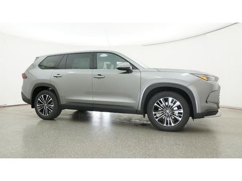 New 2026 Toyota Grand Highlander AWD Hybrid image 13