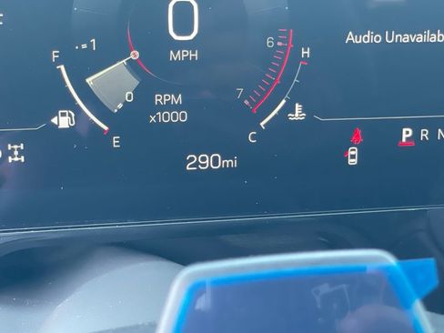 New 2025 GMC Yukon AT4 Ultimate image 17