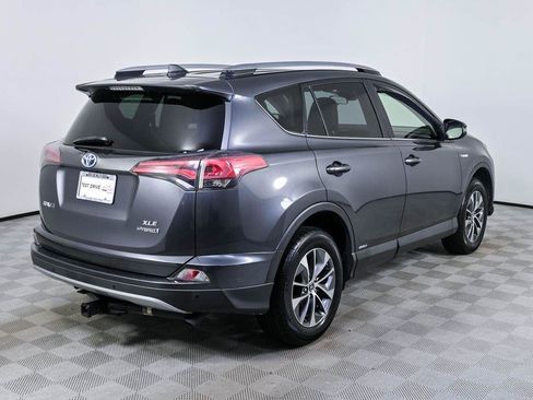 Used 2018 Toyota RAV4 XLE w/ Convenience Package AWD/4WD image 28