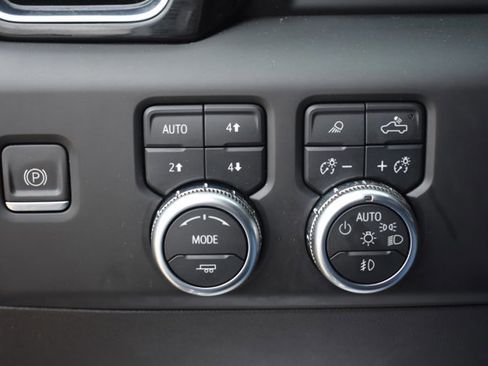 Used 2022 GMC Sierra 1500 Denali w/ Denali Reserve Package image 31