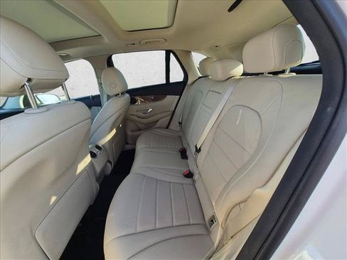 Used 2019 Mercedes-Benz GLC 300 image 10
