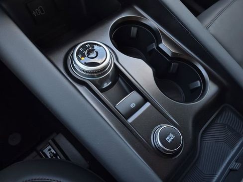 New 2026 Ford Explorer Active w/ Active Comfort Package image 32