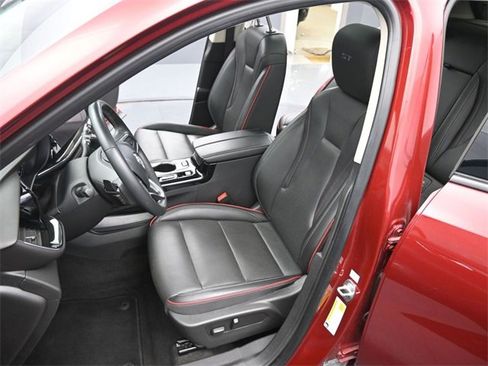 Certified 2023 Buick Envision Essence w/ Sport Touring Package image 11