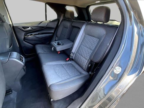 Used 2021 Chevrolet Equinox LT FWD image 25