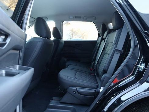 New 2026 Nissan Pathfinder S AWD/4WD image 19