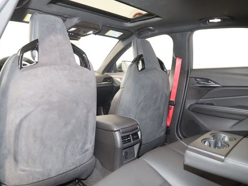 Used 2023 Cadillac CT4 V Blackwing RWD image 59