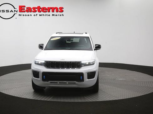 Used 2023 Jeep Grand Cherokee Overland w/ Advanced Protech Group III AWD/4WD image 57