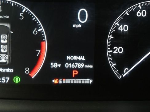 Used 2023 Honda Pilot EX-L image 16