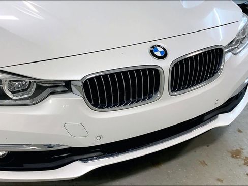Used 2017 BMW 330i xDrive Sedan image 32