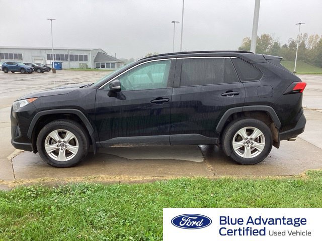Used 2020 Toyota RAV4 XLE w/ Convenience Package AWD/4WD image 1