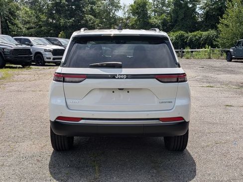 New 2026 Jeep Grand Cherokee Limited AWD/4WD image 4