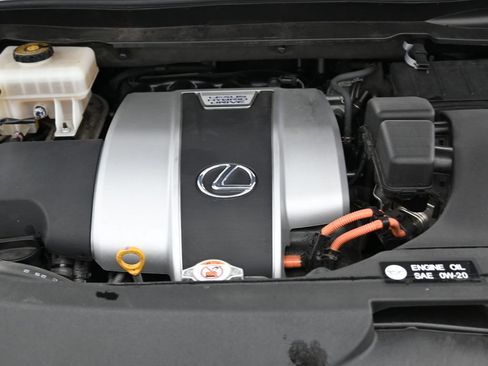 Used 2020 Lexus RX 450hL AWD w/ Premium Package image 46