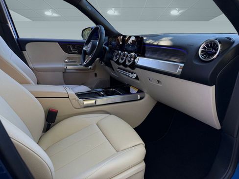 New 2026 Mercedes-Benz GLB 250 image 18