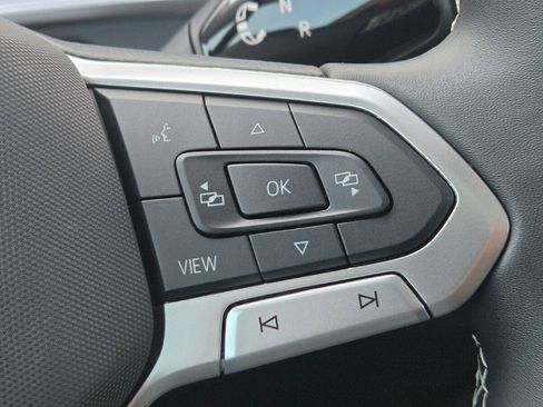 Certified 2026 Volkswagen Tiguan SE AWD/4WD image 32