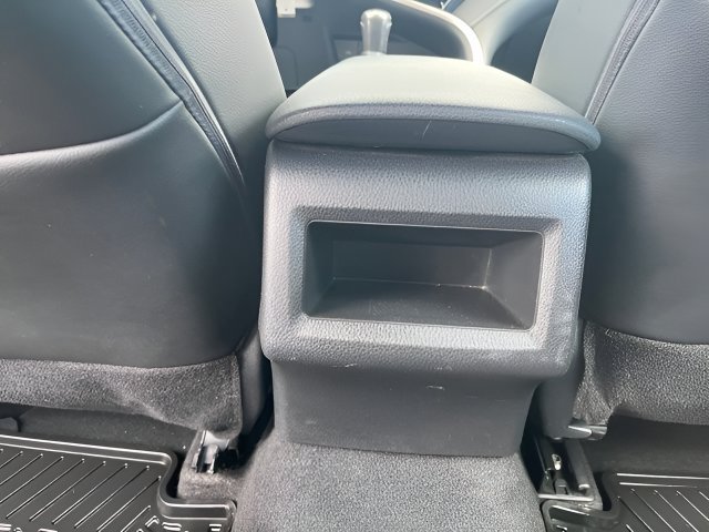 Used 2024 Toyota Camry SE FWD image 29