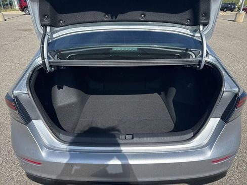 Used 2025 Honda Accord Touring image 8