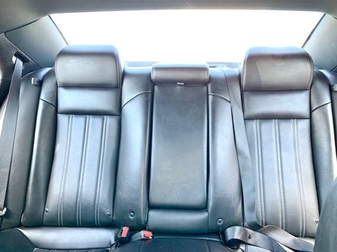 Used 2021 Chrysler 300 S RWD image 19