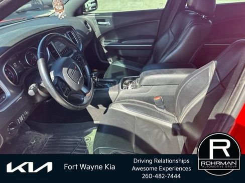 Used 2021 Dodge Charger SXT w/ Leather Interior Group RWD image 11