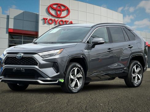 Certified 2023 Toyota RAV4 SE w/ Weather & Moonroof Package AWD/4WD image 7