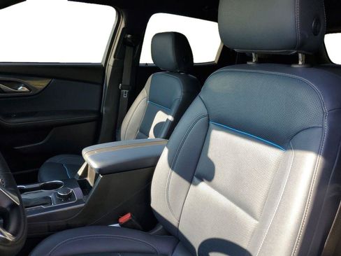 Used 2023 Chevrolet Blazer RS FWD image 13